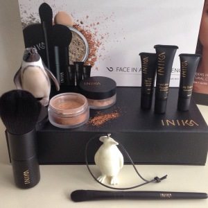 Vind en julegaveæske fra INIKA