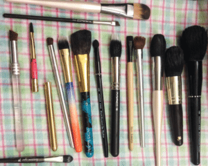 Hvordan du renser dine makeuppensler?