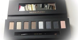 Hvorfor vi elsker øjenskygge-paletter