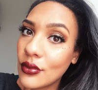 Eva K er på besøg og giver geniale makeup-råd til mørk hud