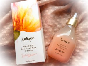 Rosenvand og facemists hitter