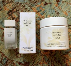 Vil I have White Tea fra Elizabeth Arden?