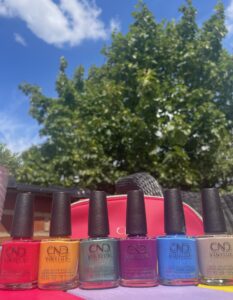 Farver til sommergarderoben fra CND